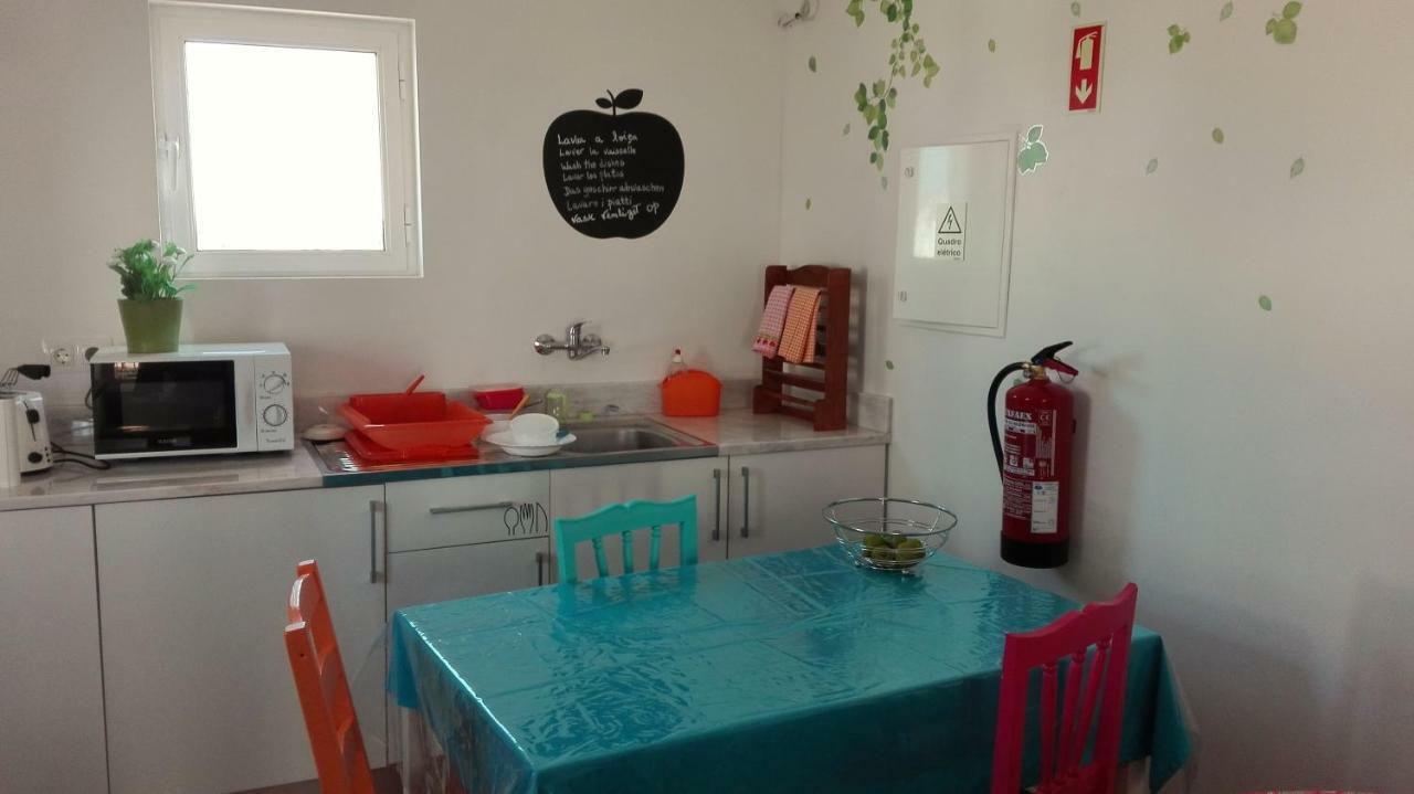 Hostel Raymundo Évora Exteriör bild