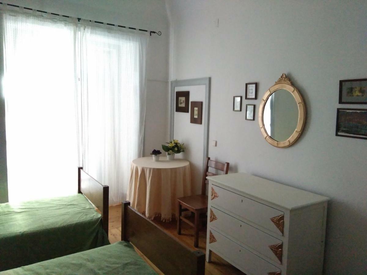 Hostel Raymundo Évora Exteriör bild